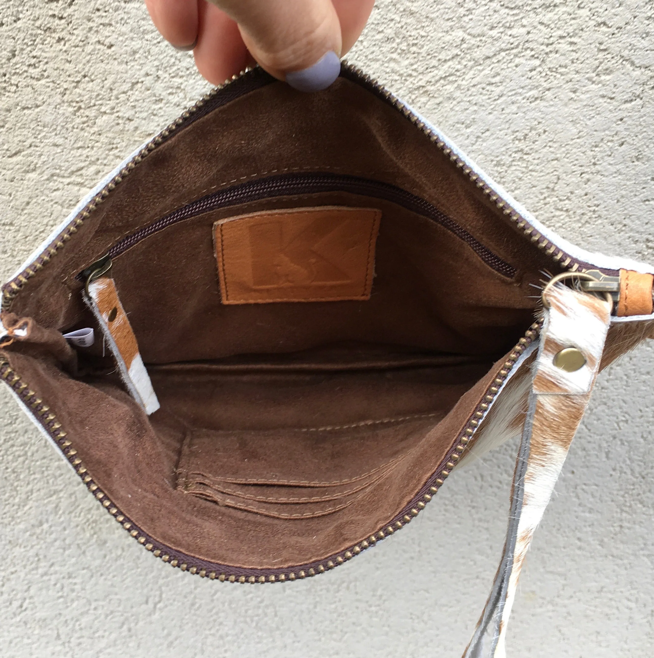 Bella Cowhide Crossbody Clutch Bag - Dark Tan White