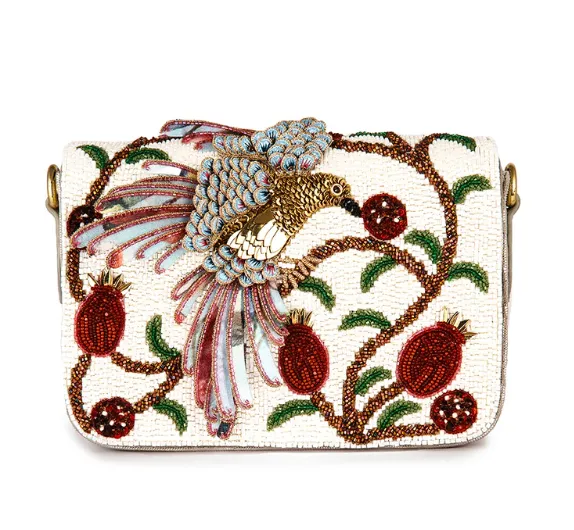 Birdie White Clutch