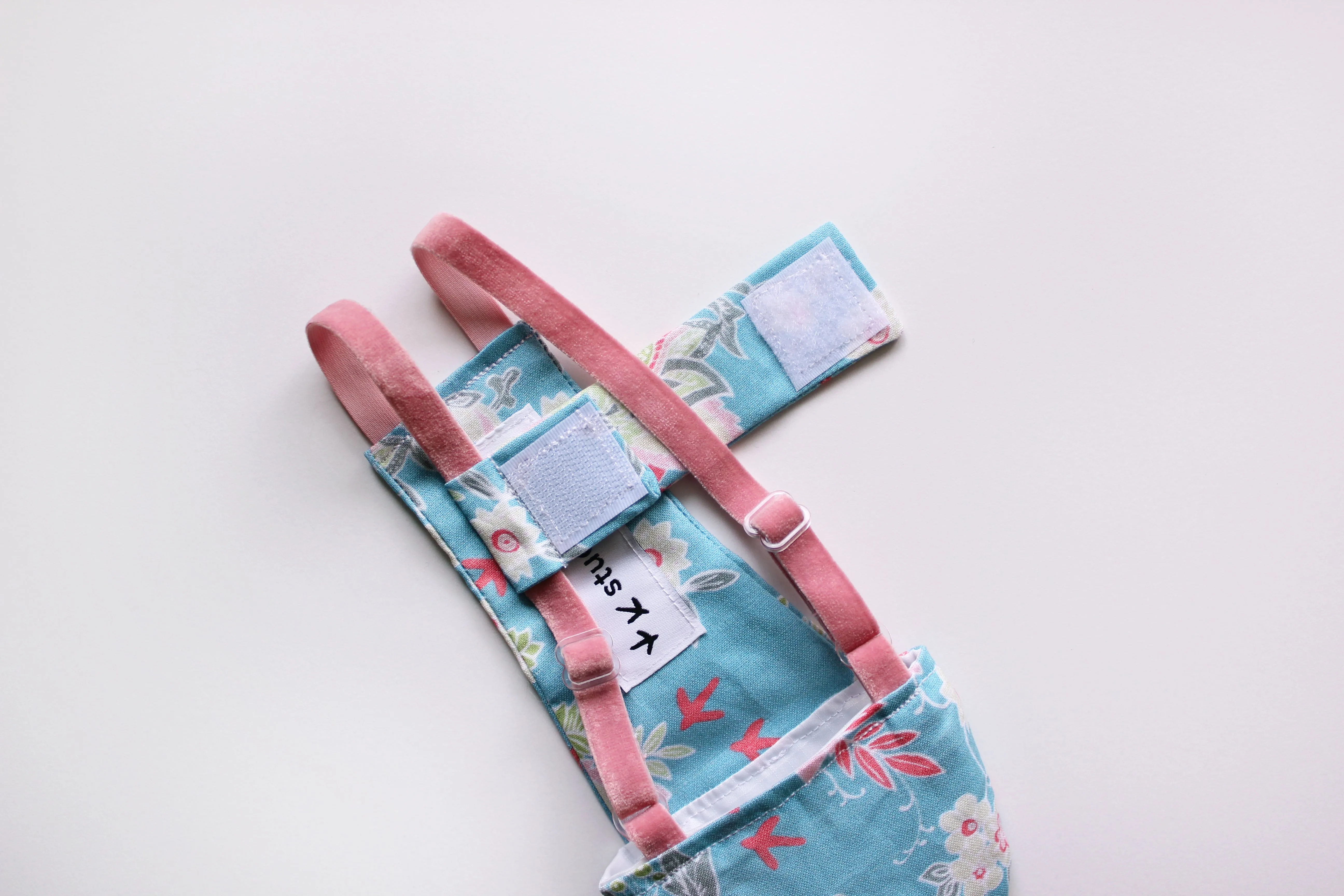 Bloomies Blue Paisley (Chicken Diaper)