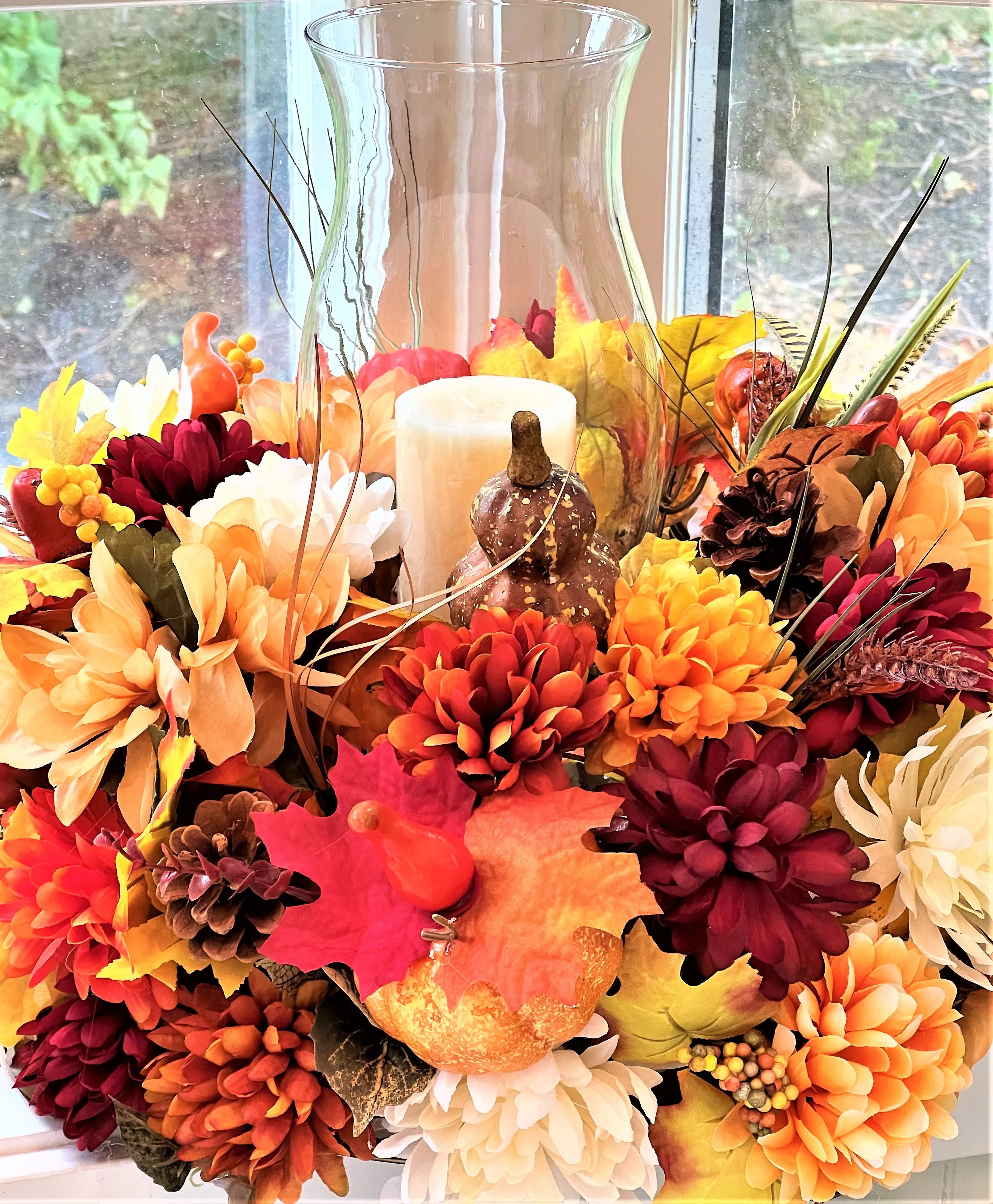 Centerpiece-Harvest Pumpkin Centerpiece 10H"x 15" Round x 11.5" Hurricane Vase