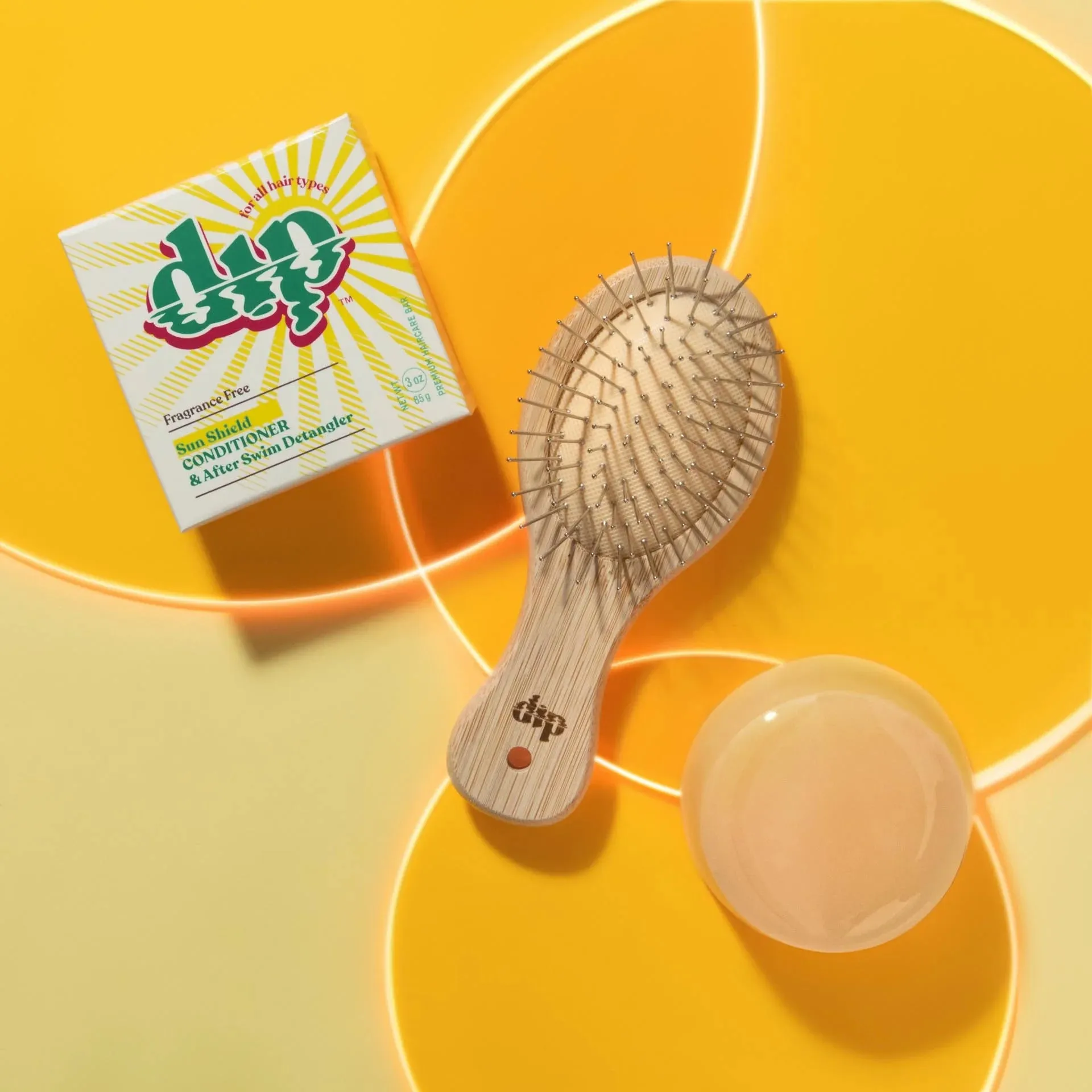 dip Travel Sized Detangling Brush for Wet Hair