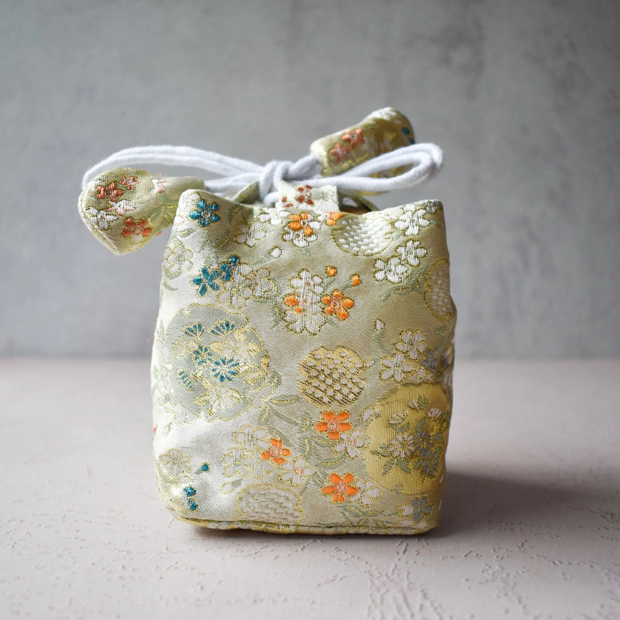 Floral Traveling Tea Set w/Carrying Bag