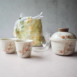 Floral Traveling Tea Set w/Carrying Bag