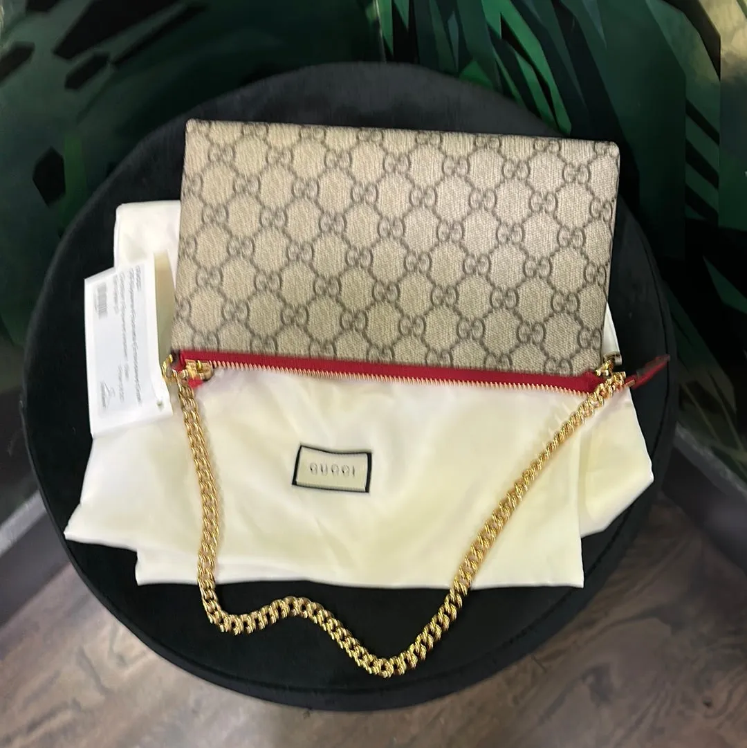 Gucci GG Supreme Pouchette Embroidered Snake and Heart on Chain