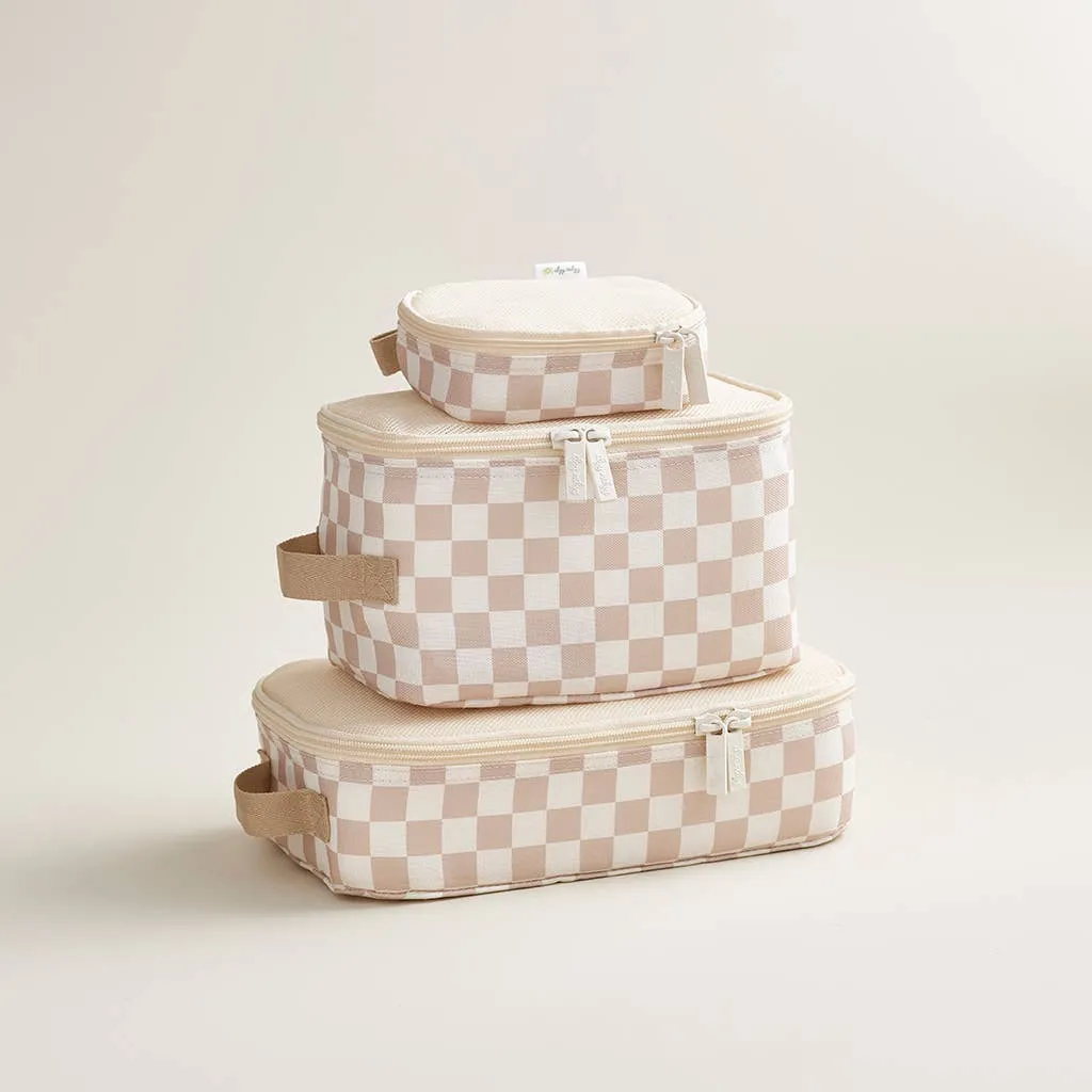 Itzy Ritzy - Pack Like a Boss™ Packing Cubes  Taupe Checkerboard