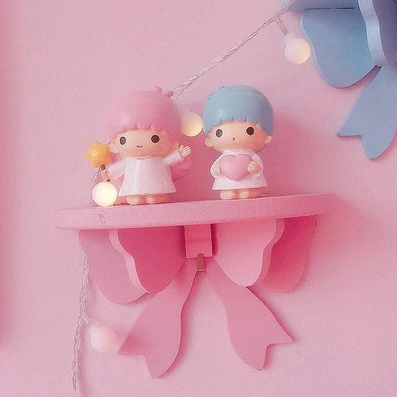 Kawaii Pink Bow Wooden Wall Shelf 🌸✨ | Cute Girly Cosmetic Rack for Heartfelt Room Decor 💖🏡
