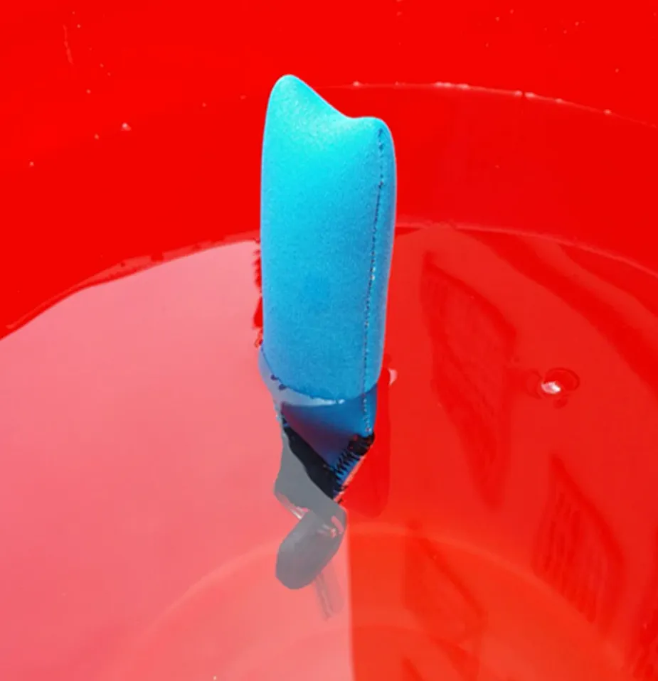 Keychain: Floating Neoprene - 8 cool colours
