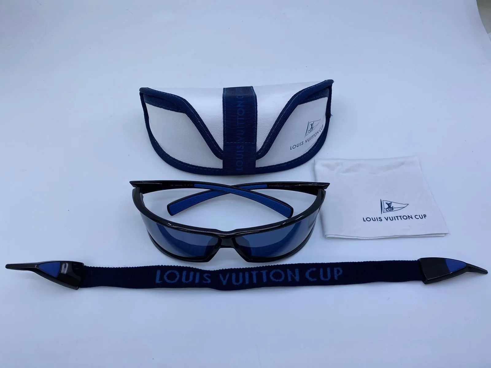 Louis Vuitton Cup Sunglasses