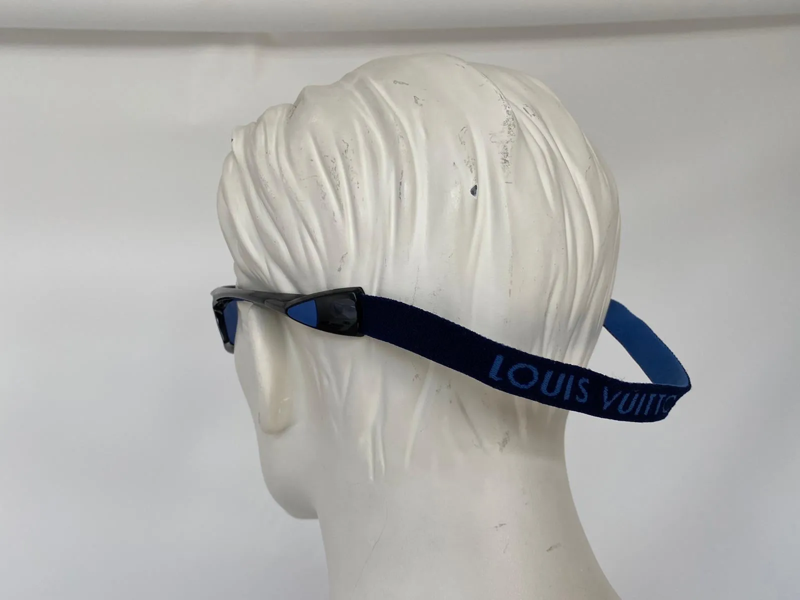 Louis Vuitton Cup Sunglasses