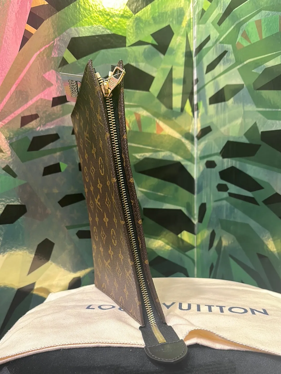 Louis Vuitton Pouchette with Black Sides 35