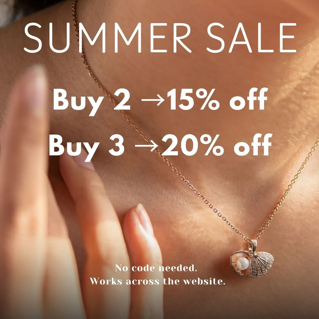 Mother of Pearl Magnetic Clover Heart Necklace