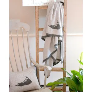 Nantucket Travel Throw & Pillow Cover