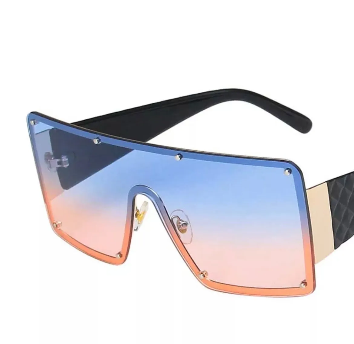 OVER SIZED DIVA SUNGLASSES