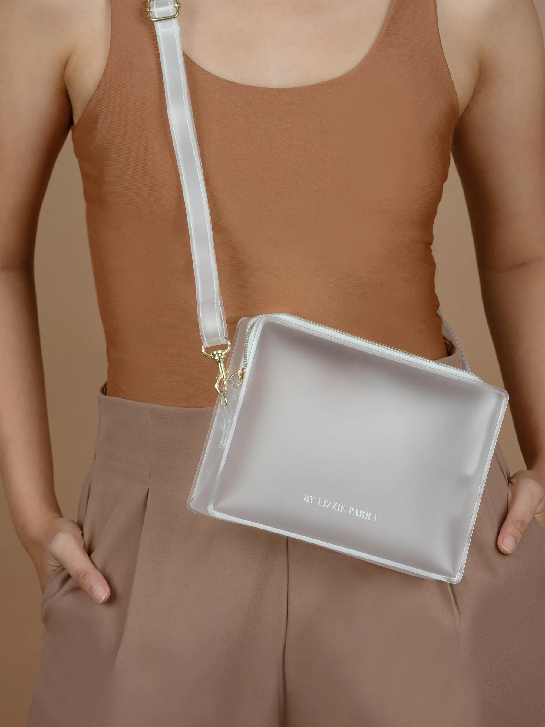 SLING BAG