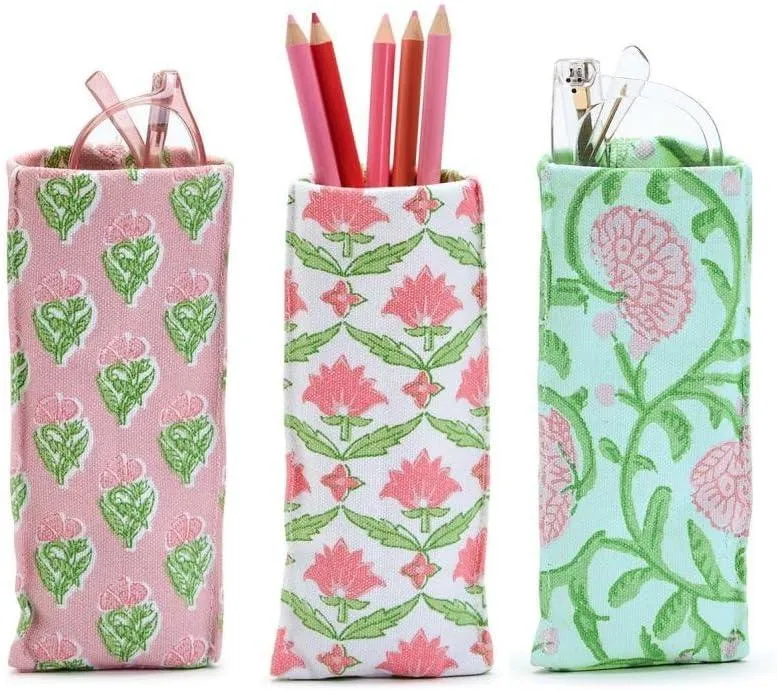 Two's Company "Looking Good Floral Print Weighted Eyeglasses Holder, Assorted 3 Patterns