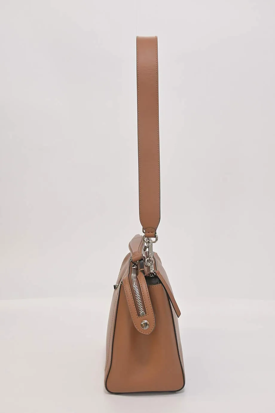 [WB6210] Fendi | Satchel