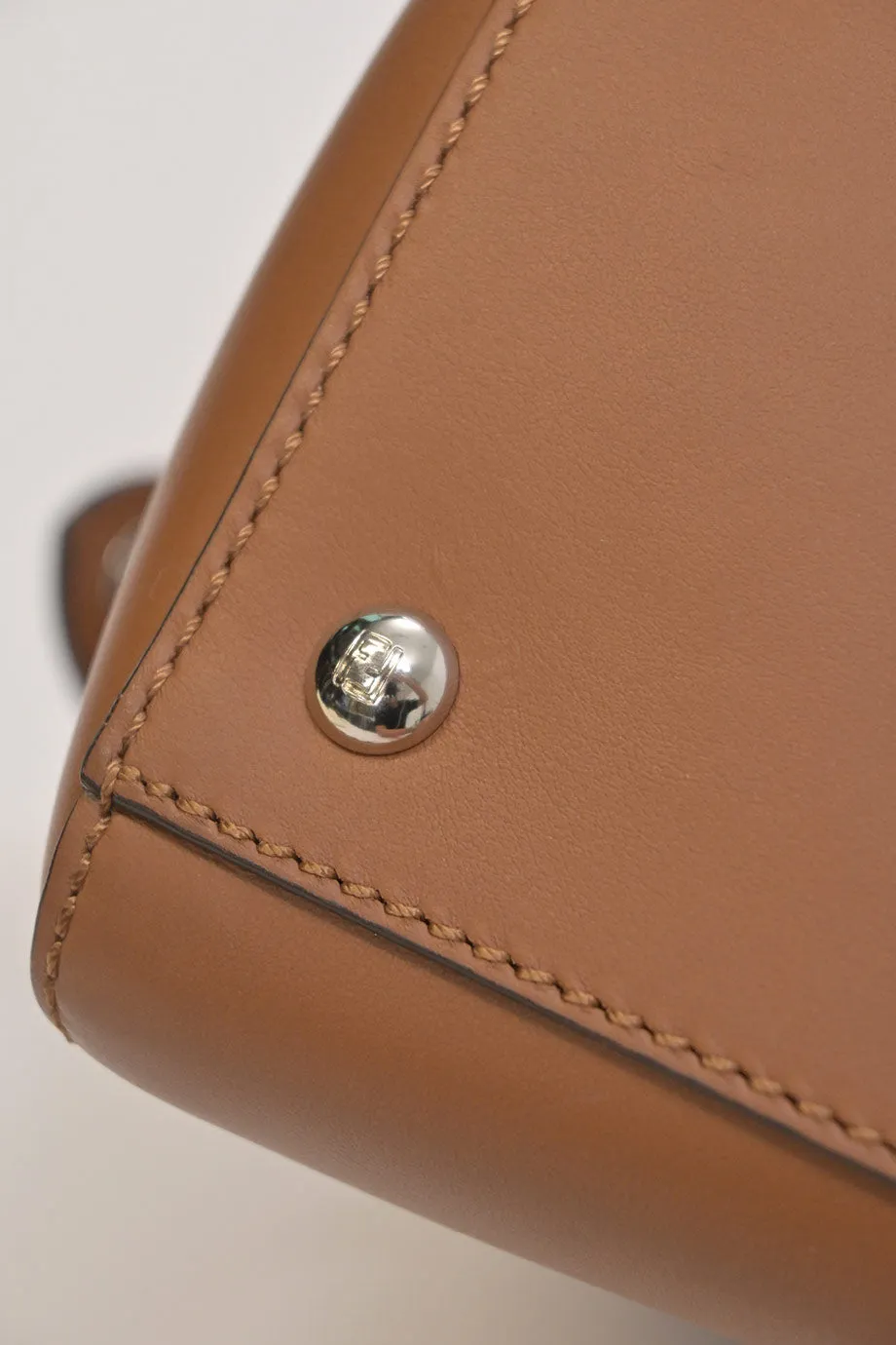 [WB6210] Fendi | Satchel