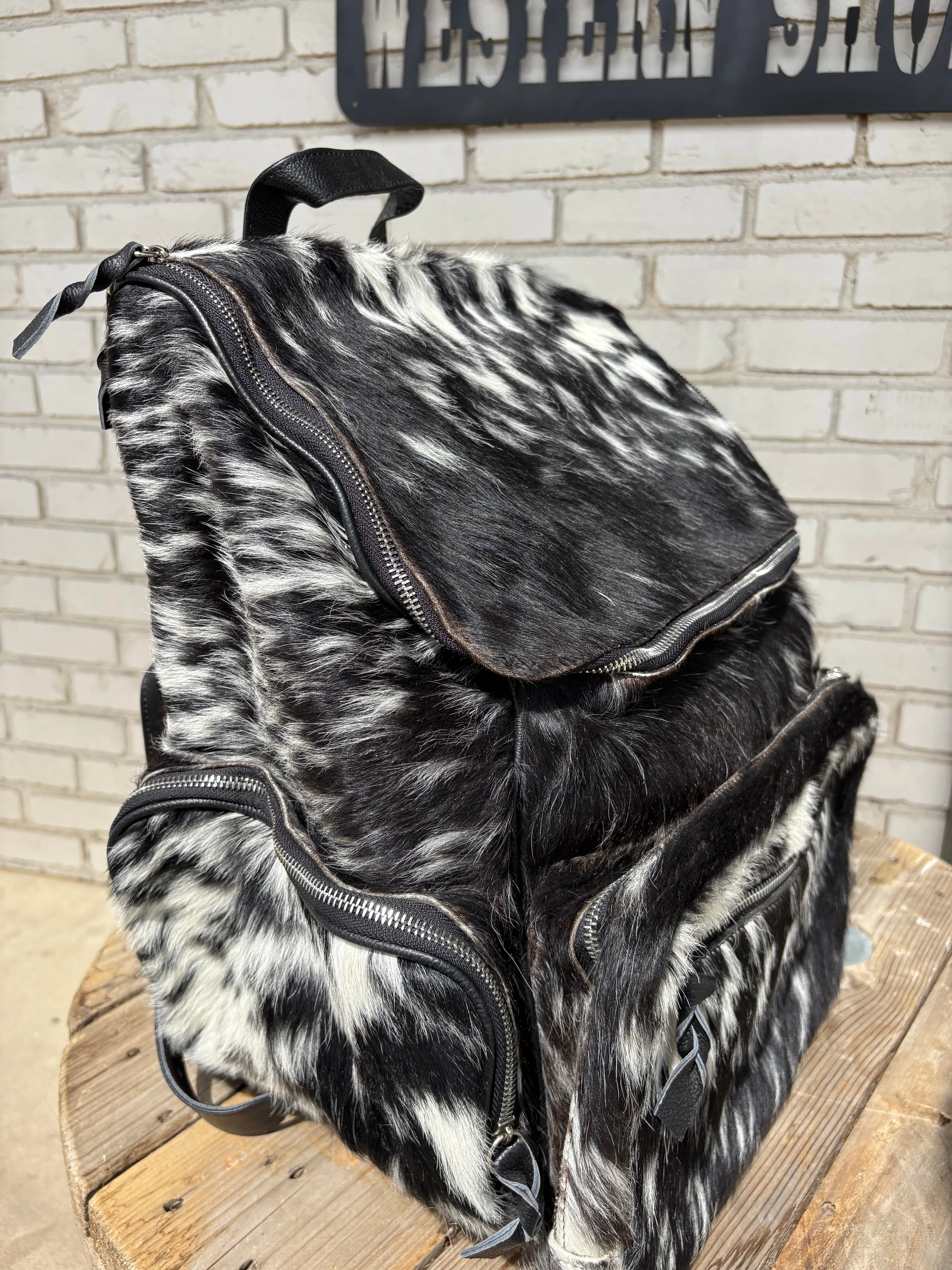 XL Cowhide   Black Leather Backpack