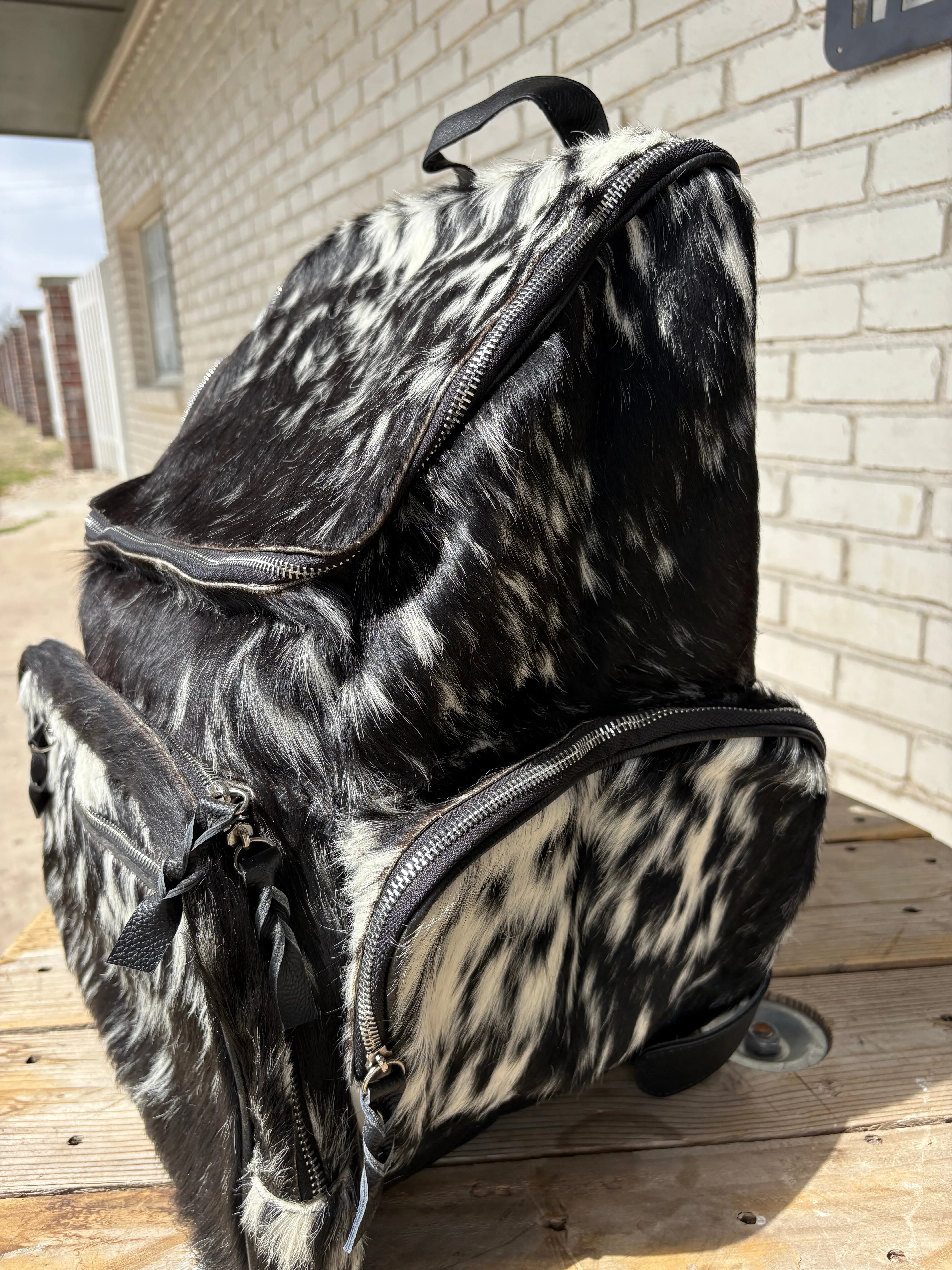 XL Cowhide   Black Leather Backpack